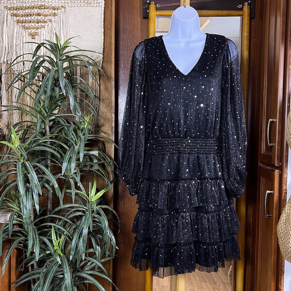 Vince Camuto Metallic Chiffon Mini Dress L Black Sheer Sleeve Tiered Sparkle - Picture 1 of 16